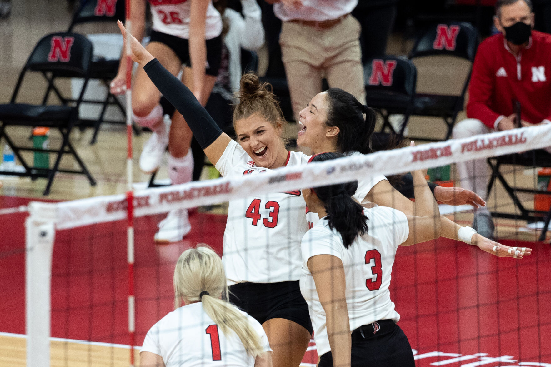 Nebraska vs. Minnesota Photo No. 16